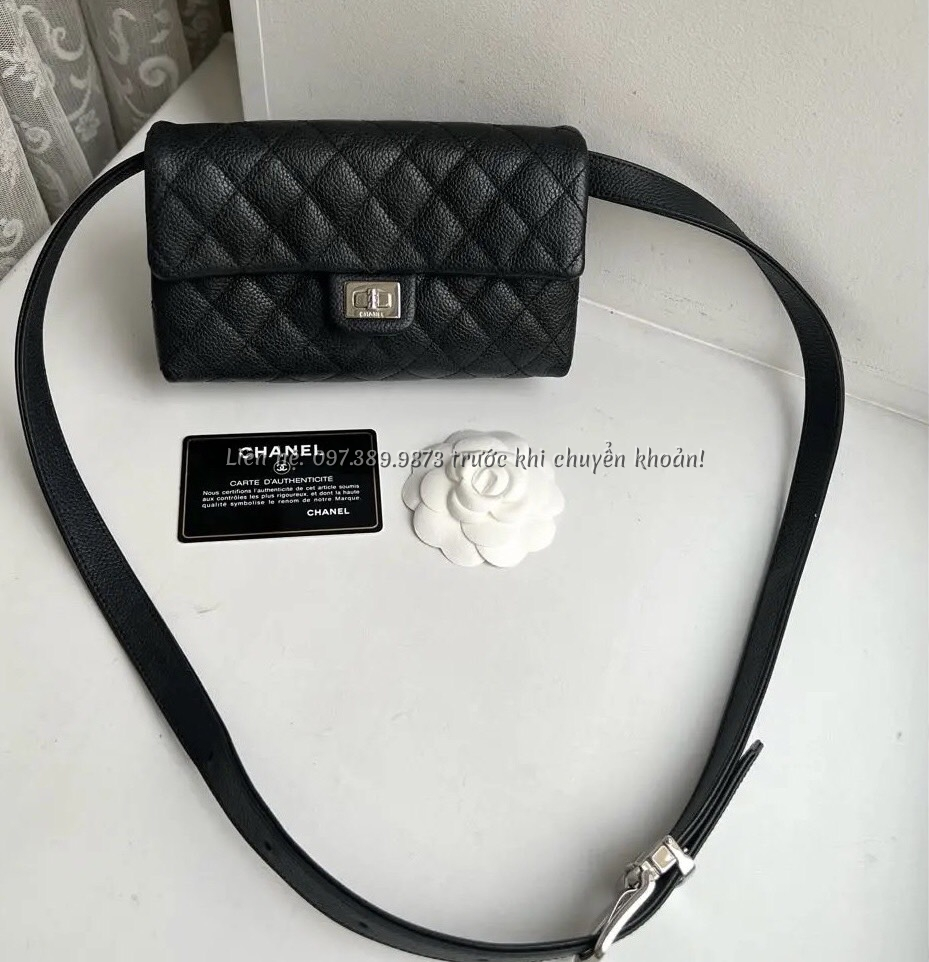 Ảnh  TÚI CHANEL CHANEL BELT BAG MÀU ĐEN DA SẦN KHÓA TRẮNG